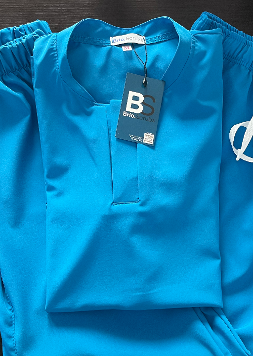 Scrub color azul francés 