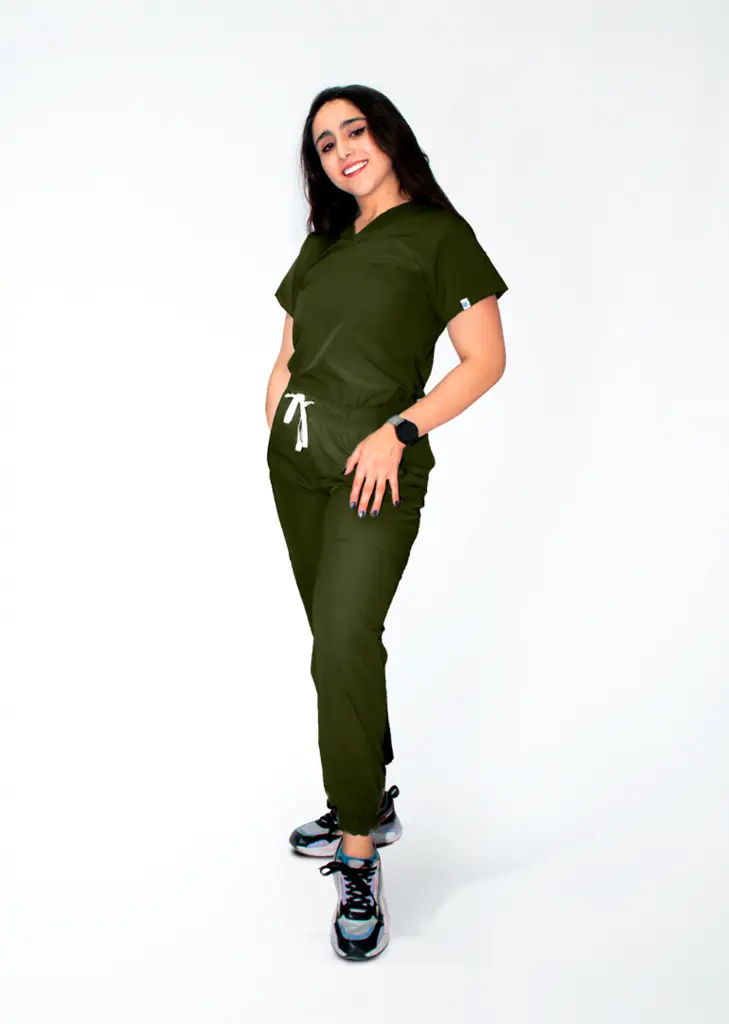 001 Energy woman - verde mulitar.webp