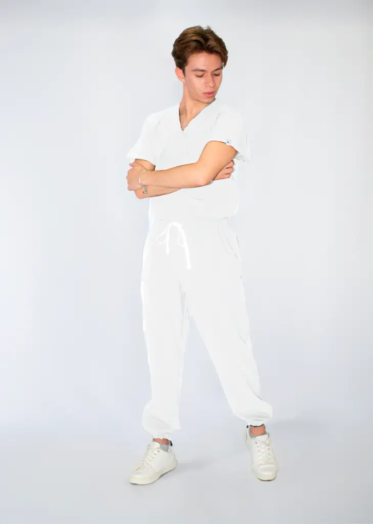 003 Energy man - Blanco2.webp