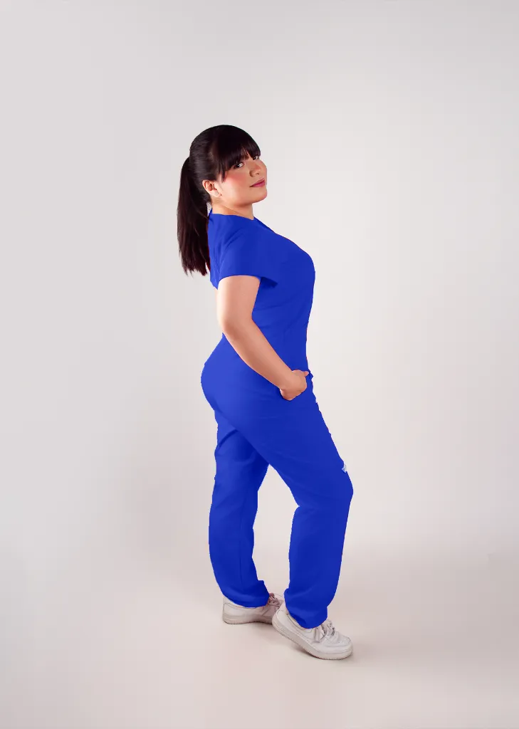 12. Azul rey 04.webp