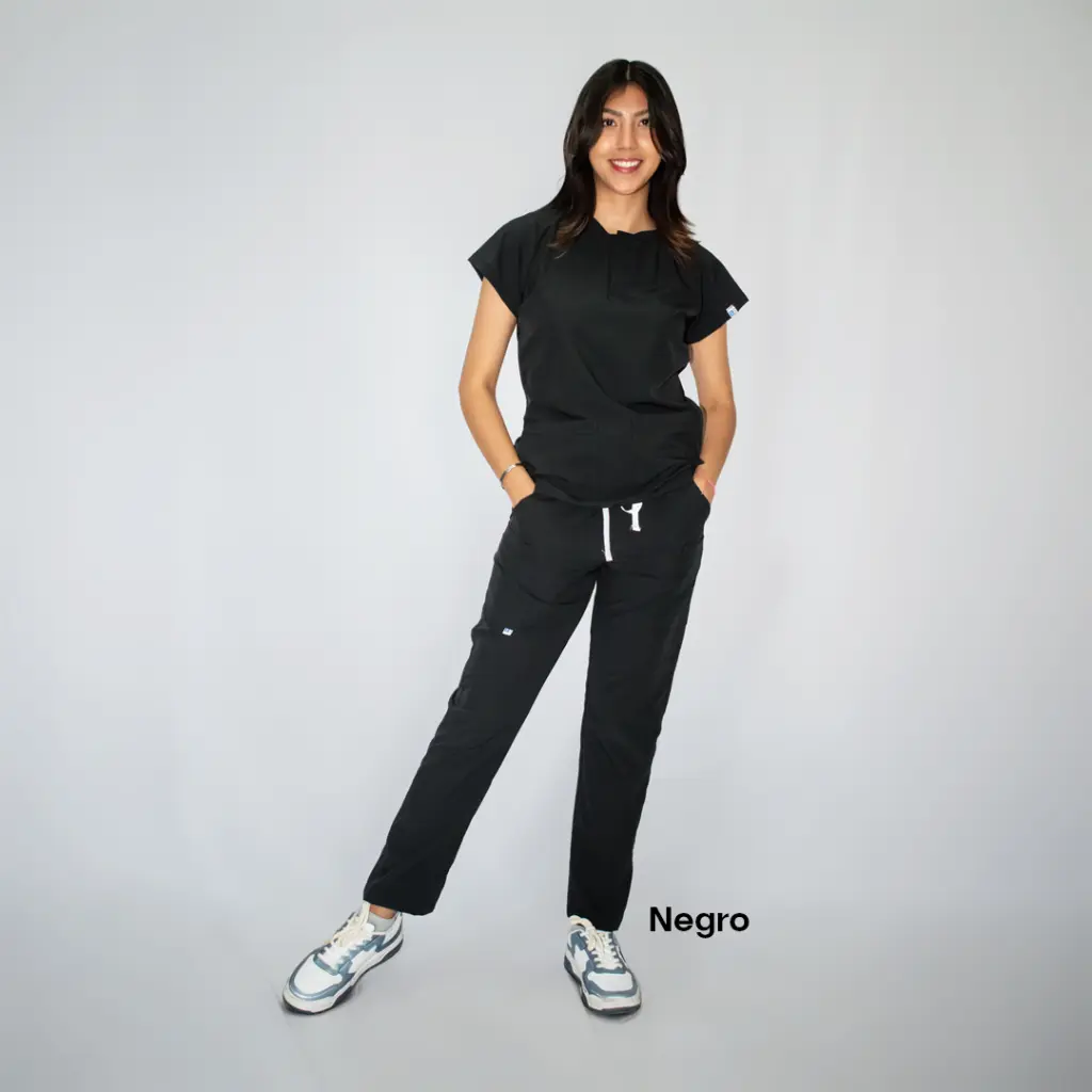 008 Soul woman - Negro.webp
