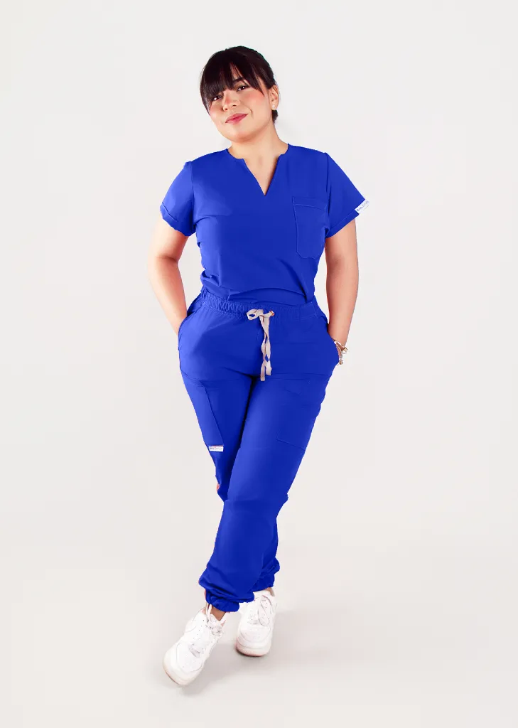 11. Azul rey 02.webp